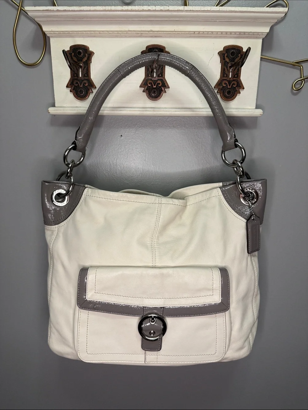 Coach Penelope leather hobo shoulder bag in ivory and gray. - Picture 2 of 9